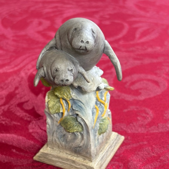 Manatee Mother and Calf Sculpture - Picture 1 of 6